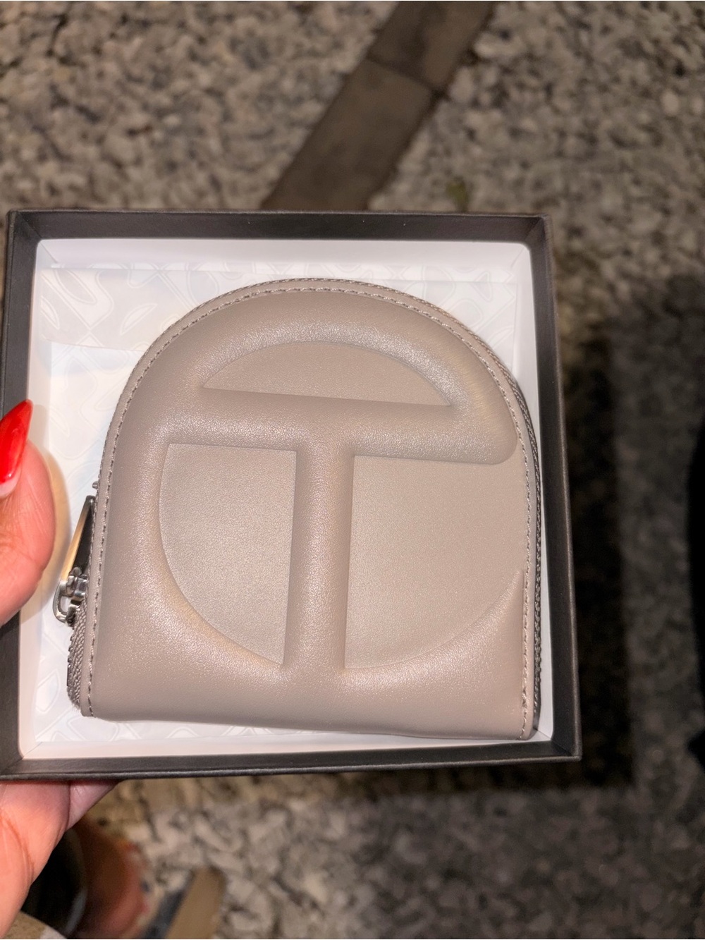 Teflar Embossed Circle Coin Pouch in Taupe